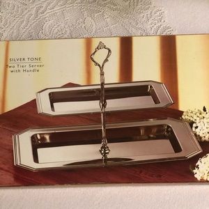 NIB Two Tier Server with Handles
